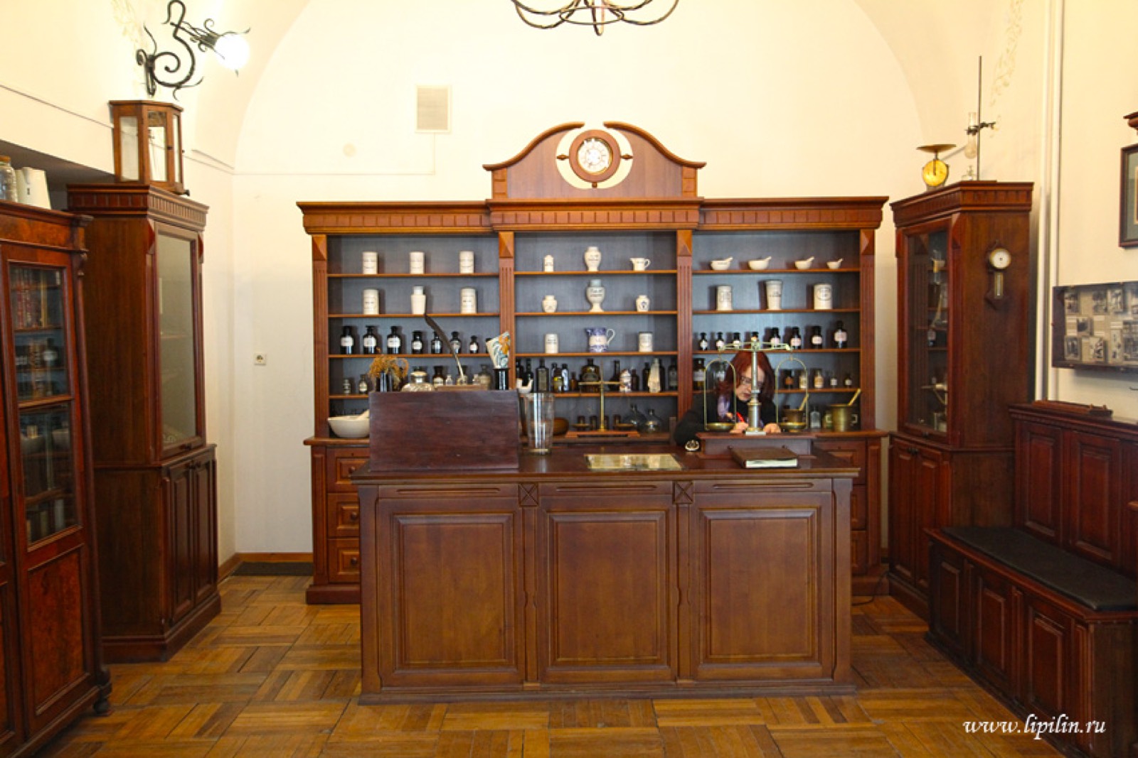 Prescription hall of the pharmacy-museum